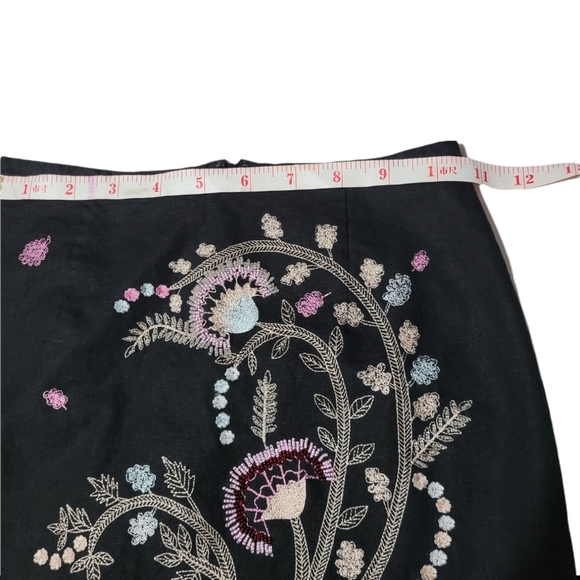 Vintage Richard Malcolm embroidered skirt, sz 8 (223) - Picture 4 of 9